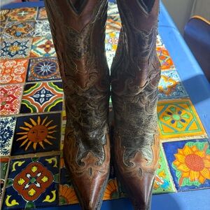 Stetson Distressed Brown Heeled Boots